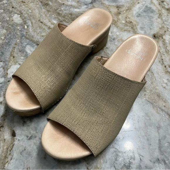 Dansko Maci Taupe Textured Leather Sandals Women’s EU 38 - Picture 3 of 12